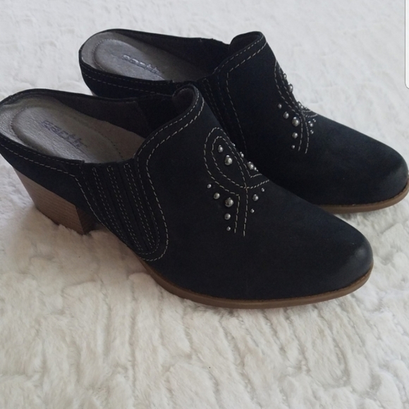 Earth Mendon Black Genuine Suede Western Chunky Heel Mules - Picture 6 of 8